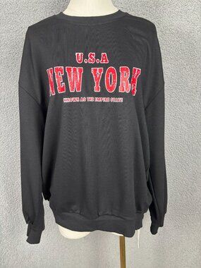 Lily Coco Womens  New York Graphic Oversized Sweatshirt Black Size Medium NWT's.